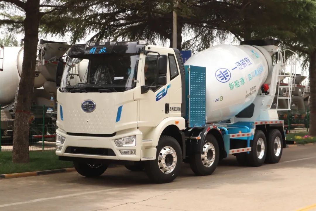 高考加油！中集車輛攪拌車業(yè)務(wù)集團(tuán)“靜音行動”為夢想護(hù)航！